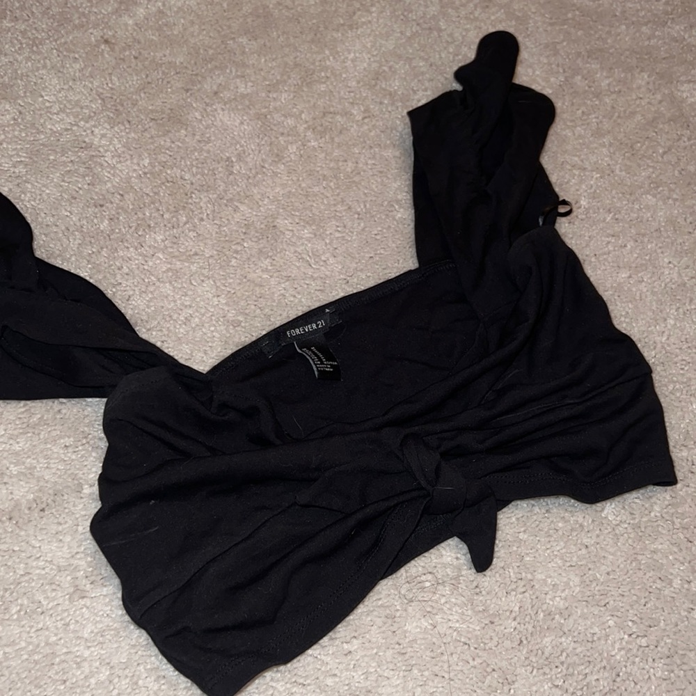Forever 21 black crop top